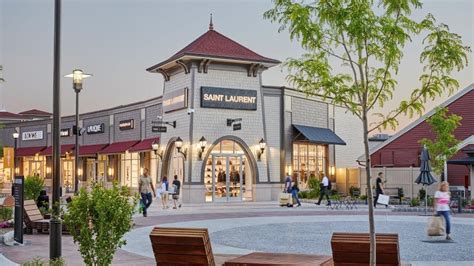 chanel woodbury commons|woodbury commons outlet stores.